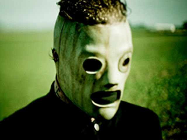 Taylor says Slipknot come in peace